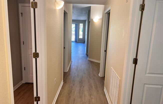 3 beds, 2.5 baths, $2,300, Unit # #B 203