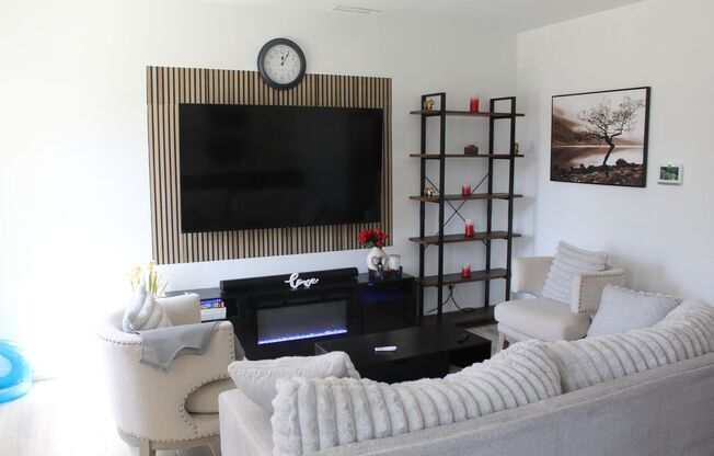 Maintenace Free Living at this 3 BR Condo in Avon Schools!