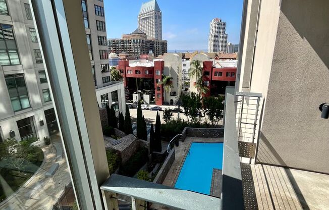 7th Floor 2 bedroom Condo - Complete Remodel - Renaissance Building