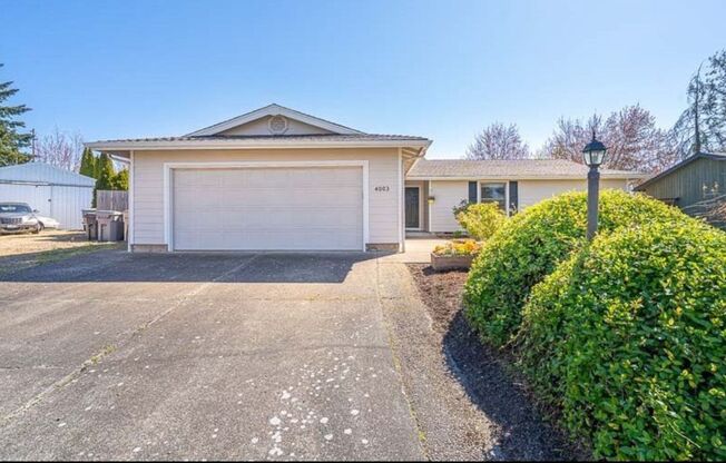 Beautiful Property Located in Albany is Available