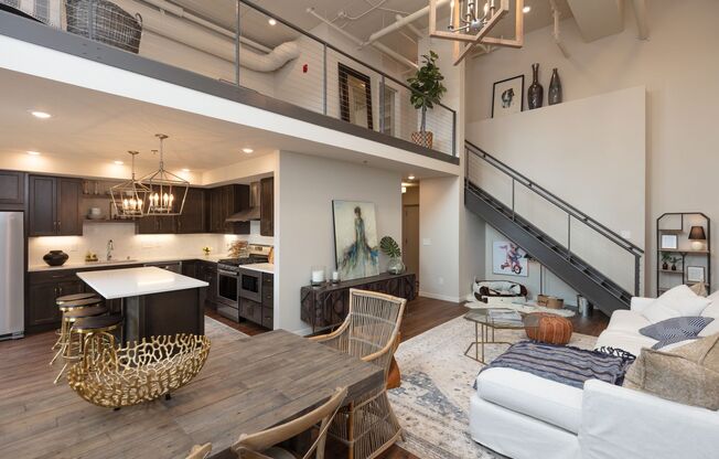 1 bed, 1 bath, 1,232 sqft, $2,695, Unit 113