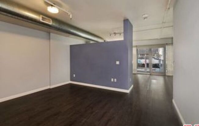 1 bed, 1 bath, 930 sqft, $2,900, Unit 614