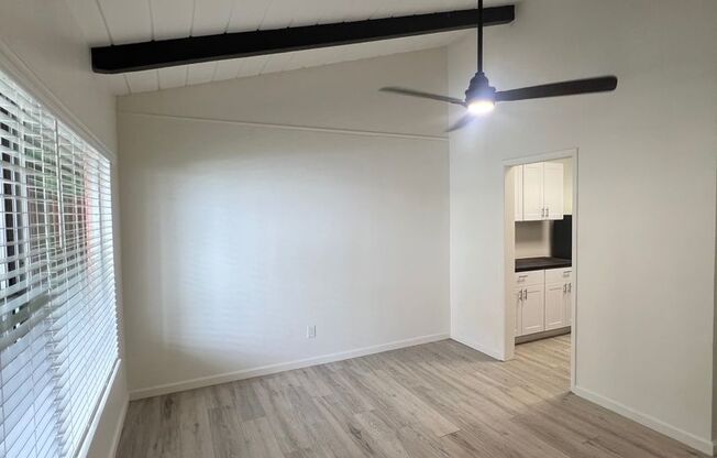 Nostalgic Studio steps away from the boardwalk and beach.