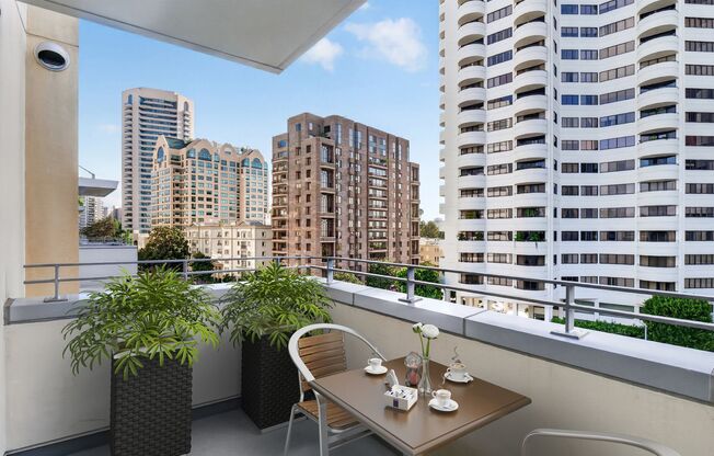1 bed, 1 bath, 820 sqft, $4,995, Unit 707