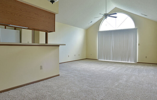 Open Concept Layouts at Timberlane Apartments, Peoria, IL, 61615