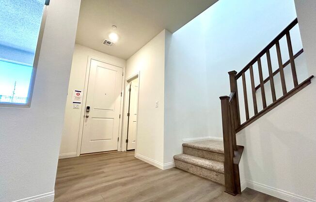 Brand new Townhome!   Summerlin Grand Park Village