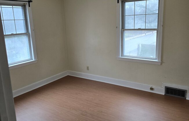 155 GLENWOOD AVE