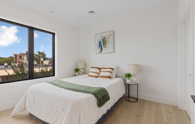 1 bed, 1 bath, 708 sqft, $2,900, Unit 303