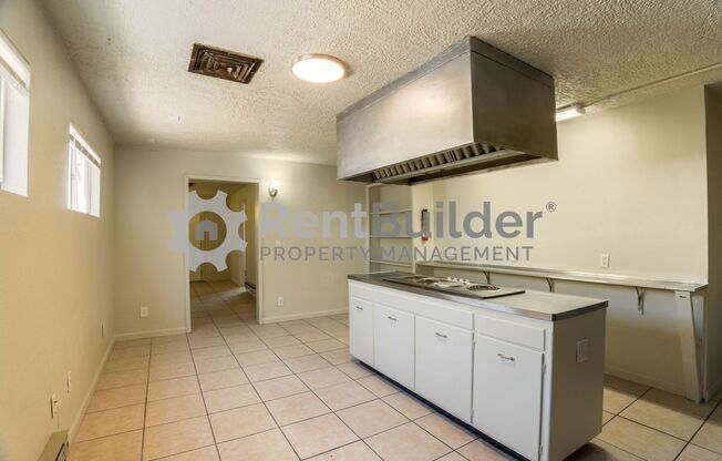 1 bed, 1 bath, 900 sqft, $1,195