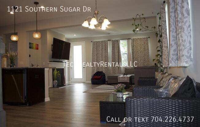1121 SOUTHERN SUGAR DR