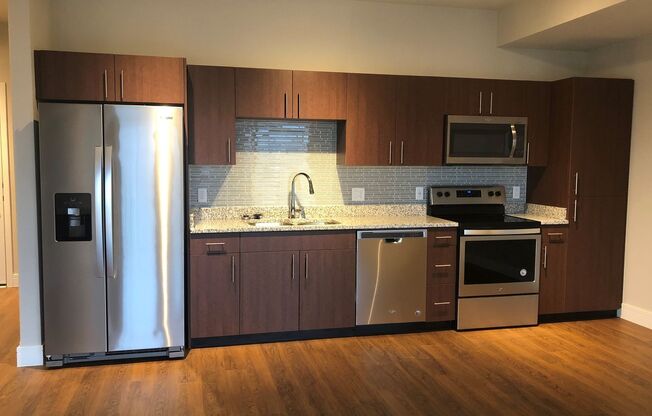 1 bed, 1 bath, 747 sqft, $1,775, Unit 801