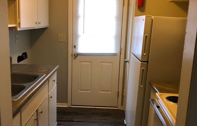 1 bed, 1 bath, 750 sqft, $995, Unit 5053