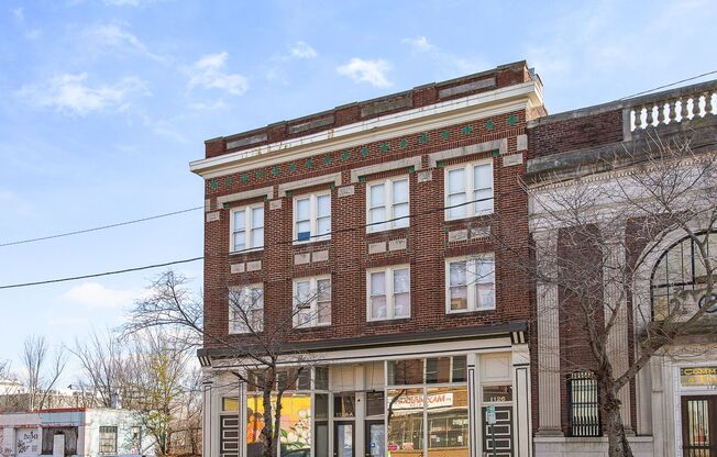 1126 Hull Street