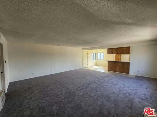 1 bed, 1 bath, 1,050 sqft, $1,800, Unit 3