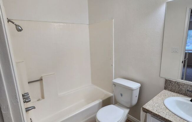 1 bed, 2 baths, 861 sqft, $2,100, Unit # 322