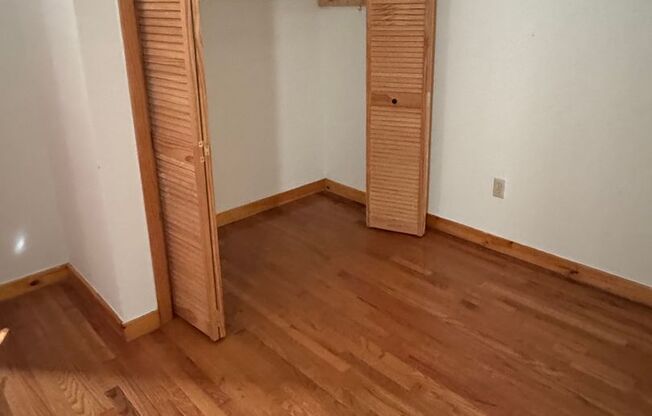 1 bed, 1 bath, 755 sqft, $1,550, Unit 4107