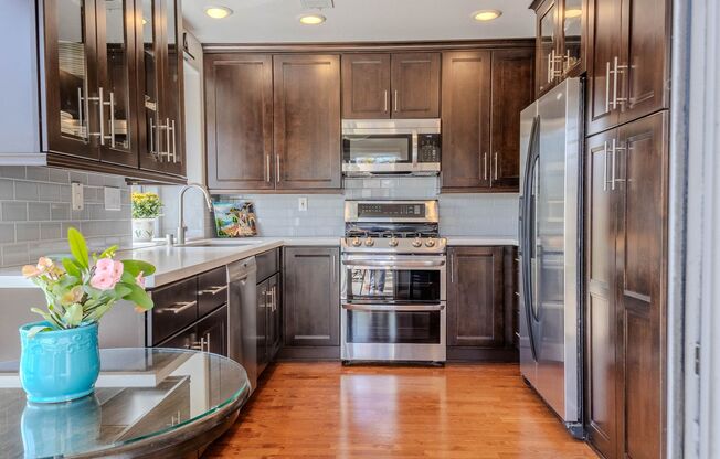 4 Bedroom Home in The Promenade at La Costa!