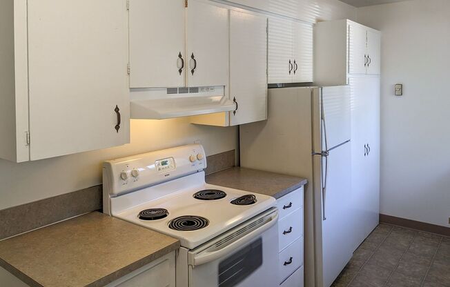 1 bed, 1 bath, $1,025, Unit 01