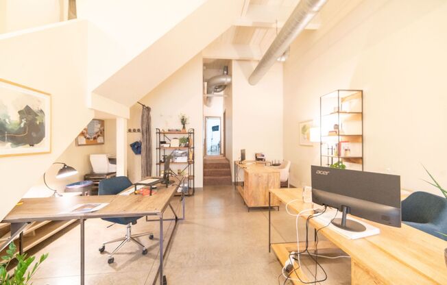 3 beds, 2 baths, 1,890 sqft, $2,500, Unit 331