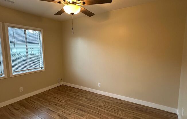 2 beds, 1 bath, $1,630