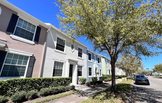 Fantastic Avalon Park 3 bed/2 bath Townhome!