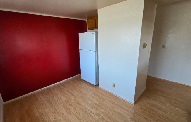 4446 W 136 ST