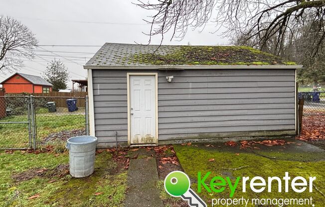 2 beds, 1 bath, $1,800