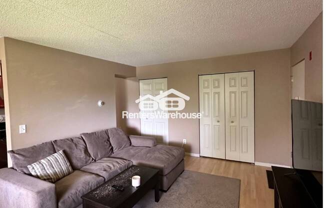 2740 ROSALYN CT