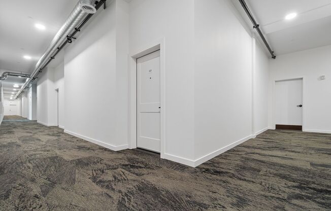 Studio, 1 bath, 351 sqft, $1,199, Unit 119