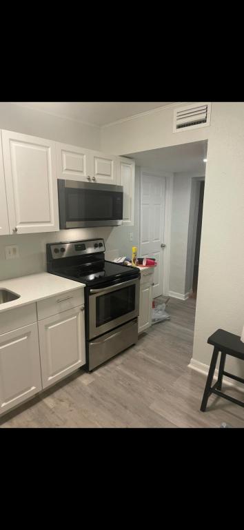 3609 E MOHAWK AVE