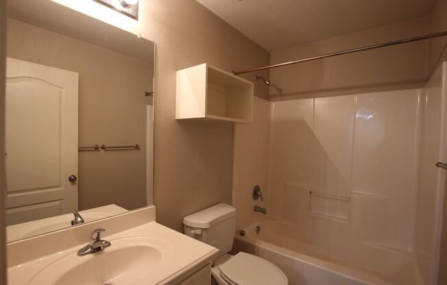 2 beds, 1.5 baths, $1,015, Unit 16028 FM 16 W