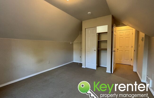 3 beds, 2 baths, $2,300