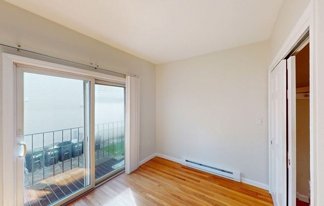 4 beds, 1 bath, 1,200 sqft, $4,400, Unit 1