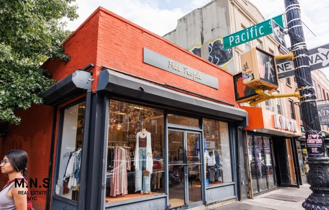 1 bed, 1 bath, $3,586, Unit 808