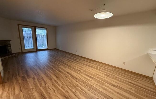 762 SW 206th Place ~ Beautiful Brand New Flooring!