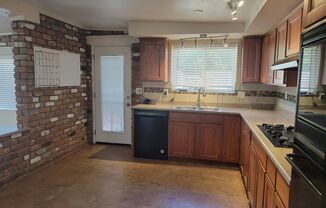 3 beds, 2 baths, $1,900