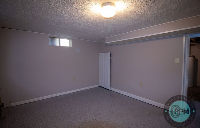 2 beds, 1 bath, $1,345