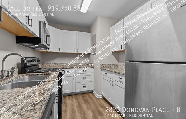 2820 DONOVAN PL