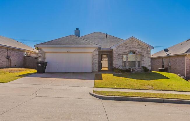 4905 CAPE ST