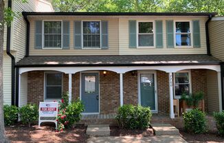 Renovated Raleigh Townhome Conveniently Located Near North Hills & I-540!