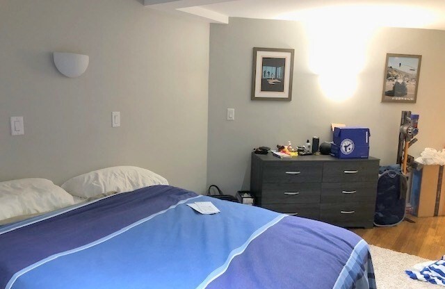 3 beds, 2.5 baths, 1,905 sqft, $6,200, Unit 20