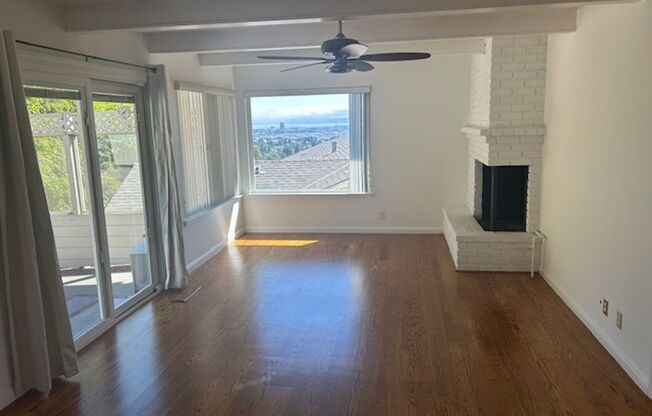 Simply a fabulous Hillsdale neighborhood family home