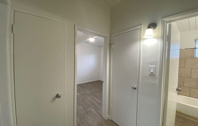 2 beds, 1 bath, 800 sqft, $1,650, Unit 529G