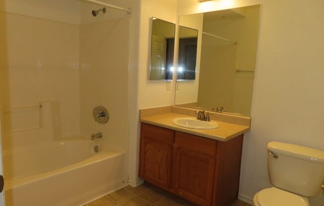 2 beds, 2 baths, 1,159 sqft, $2,000, Unit 1