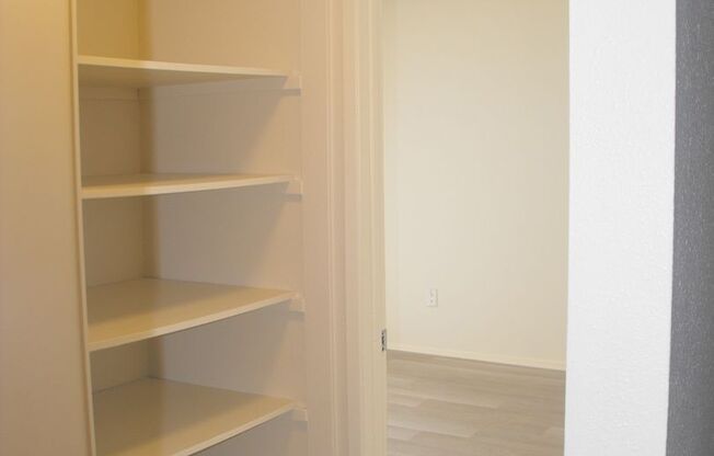 1 bed, 1 bath, 750 sqft, $2,126, Unit Unit 14B