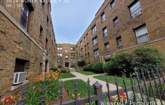 3814 N Kedzie Ave 2w