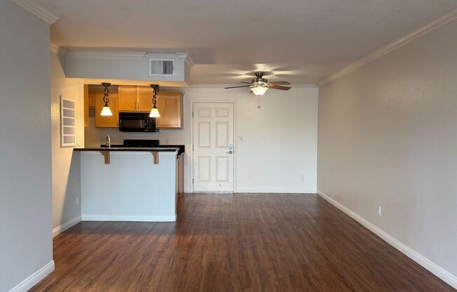 1 bed, 1 bath, 736 sqft, $2,155, Unit C014