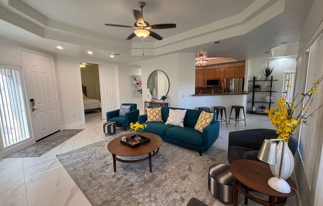 Furnished Scottsdale Condo w/2 car garage