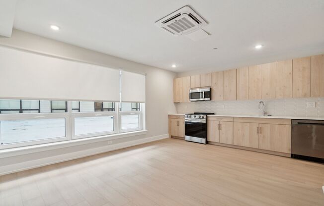 1 bed, 1 bath, 568 sqft, $1,725, Unit Unit 310