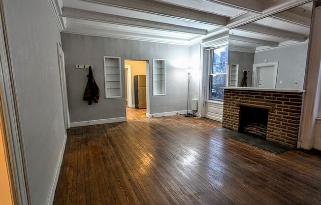 5916 Howe St in Shadyside